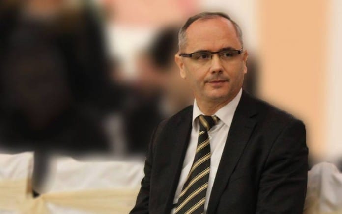 Zejdi  Kryeministri shqiptar mund të presë  nëse ka marrëveshje për ndryshimet kushtetuese