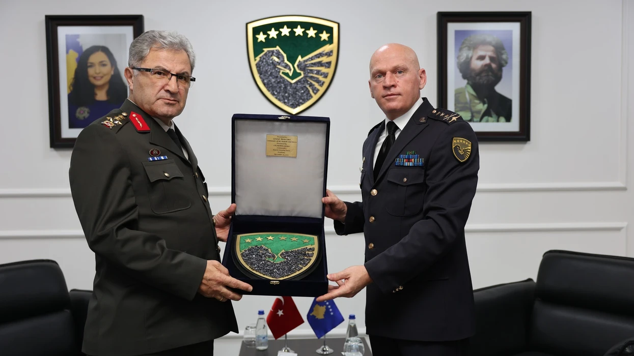 fsk-dhe-forcat-turke-forcojne-bashkepunimin-ushtarak-dhe-trajnimet-e-perbashketa